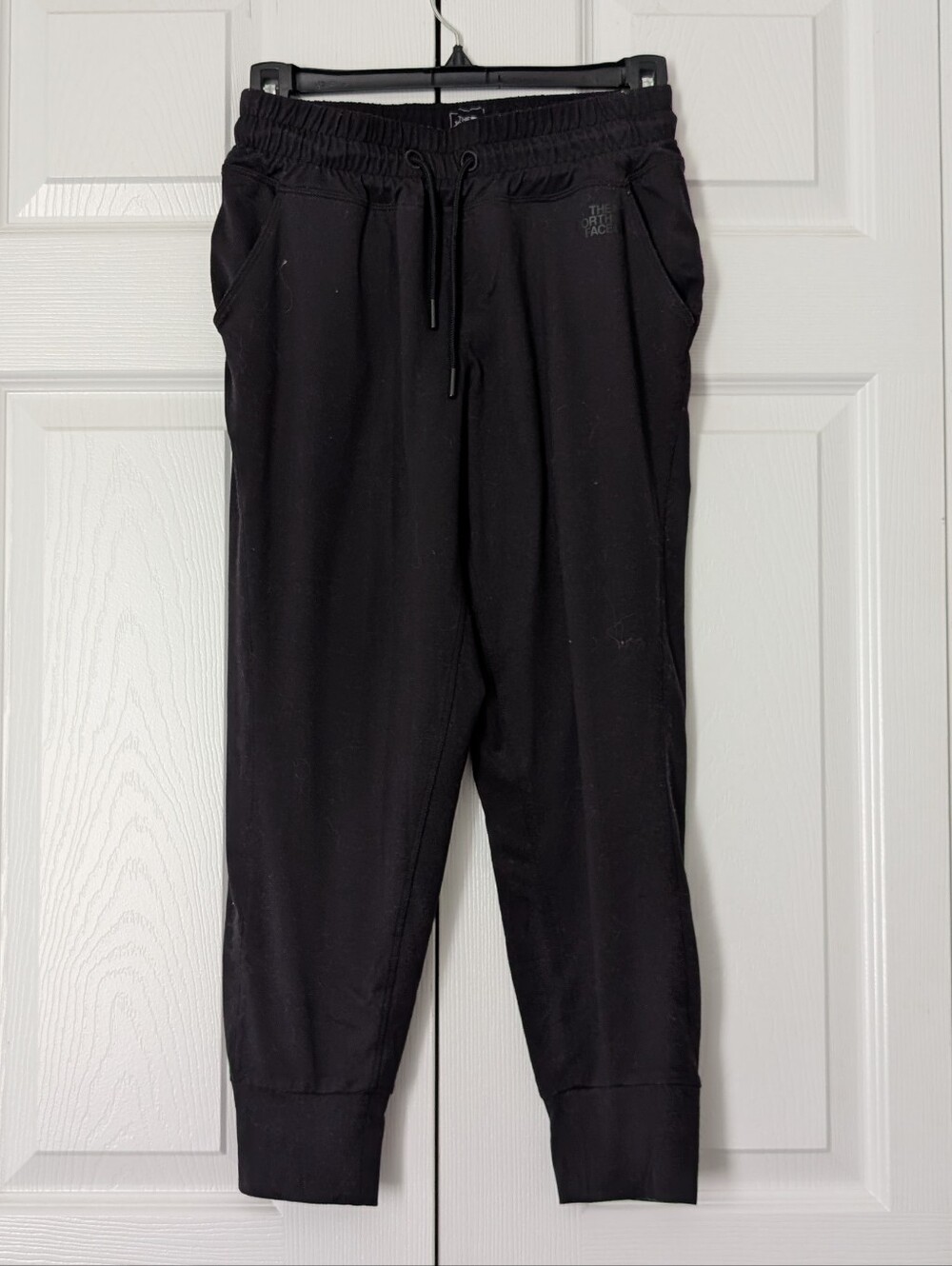 The North Face Women's Black Jogger Pants - Athletic Fit